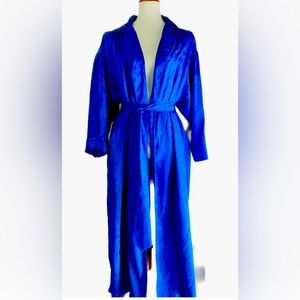 Victoria Secret Gold Label Long Sleeve Long Length Silky Robe Size P/S Small